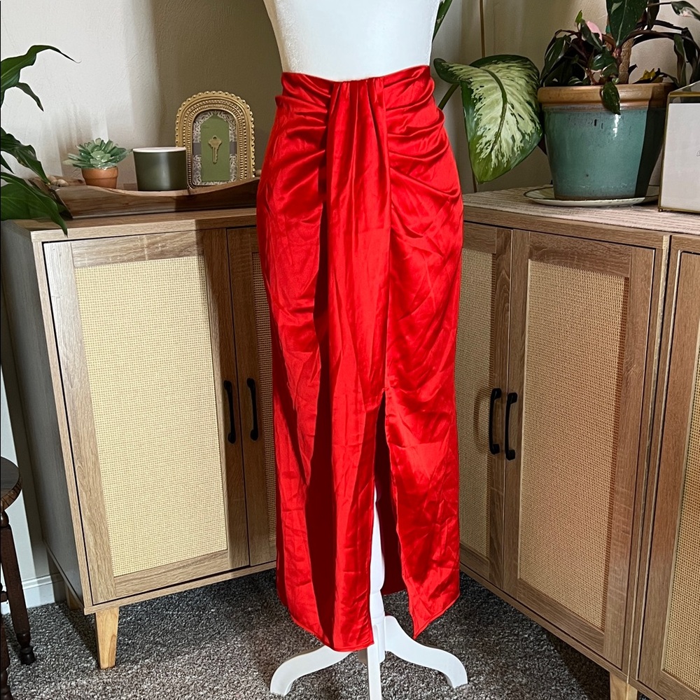 Elegant Red Pencil Skirt